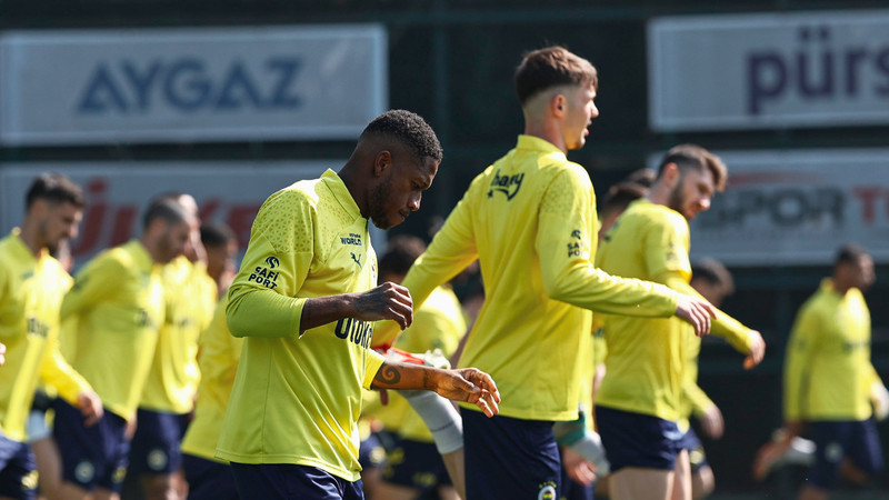 SON DAKİKA: Fenerbahçe'de Fred geri döndü! Hatayspor maçı kadrosunda yer alacak