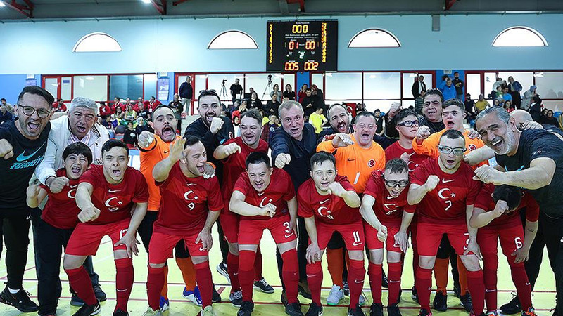 Down Sendromlular Futsal Milli Takımı ikinci oldu!