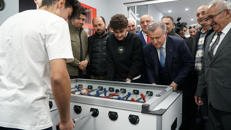 Spor Bakanı Aşkın Bak: Türkiye bir spor devrimi yaşıyor