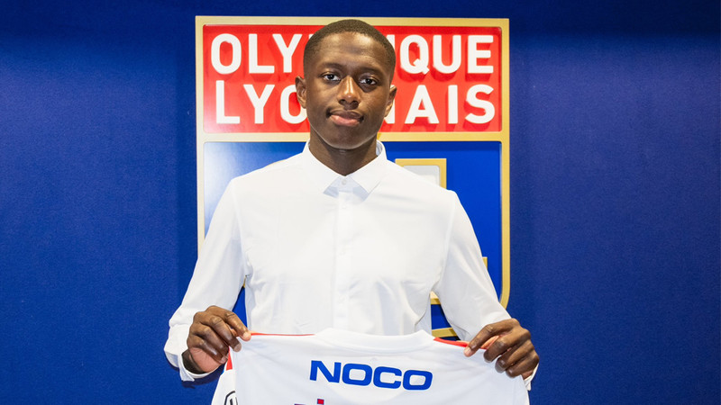 Oruç yasağına karşı çıkan Mahamadou Diawara, milli takım kampından ayrıldı
