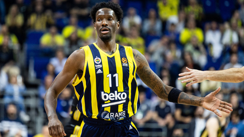 Fenerbahçe'den şov, Nigel Hayes-Davis'ten EuroLeague rekoru: 103-68