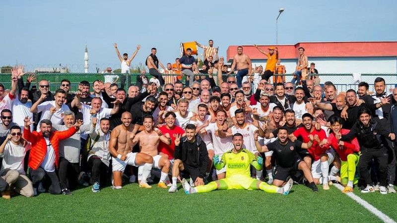 Adana FK 1954 TFF 2. Lig'e yükseldi
