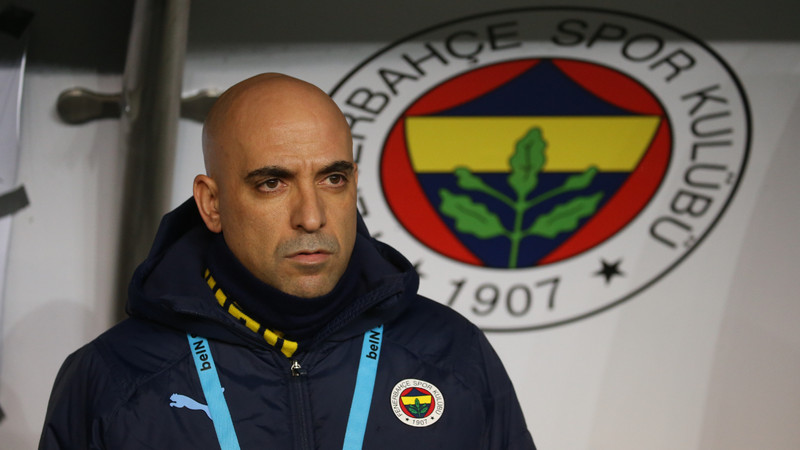 Fenerbahçe'nin Süper Kupa maçında antrenörü kim olacak?