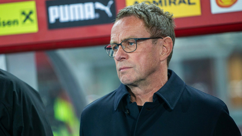 Bayern Münih, Ralf Rangnick ile görüşüyor