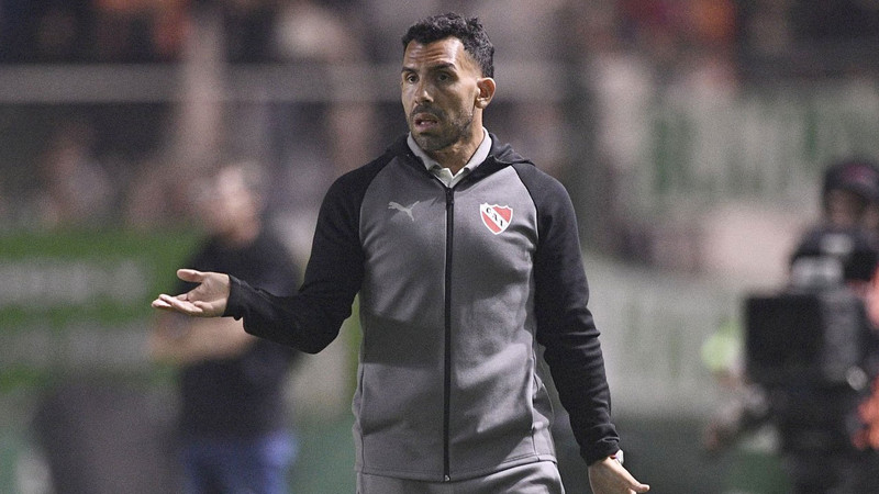 Arjantinli efsane Carlos Tevez hastaneye kaldırıldı!
