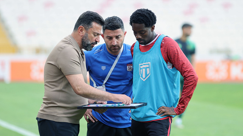 Bülent Uygun'dan Rey Manaj-Galatasaray iddialarına yanıt