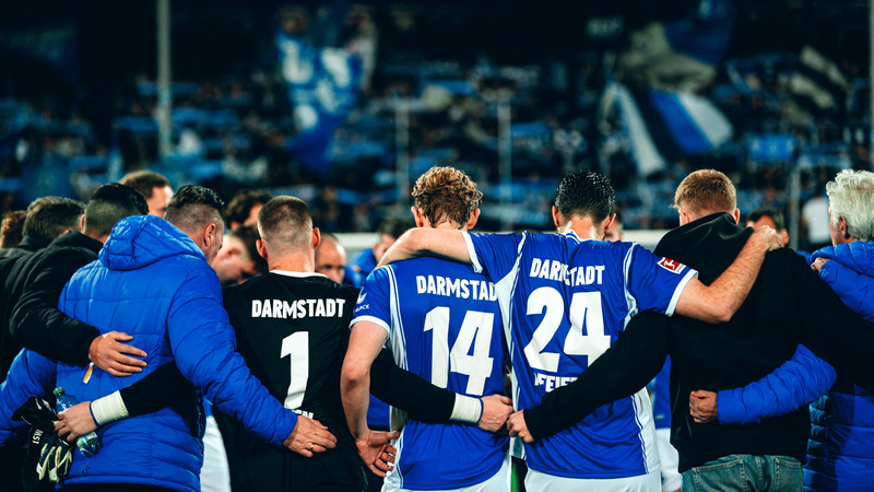 Budesliga'da Darmstadt 98 küme düştü