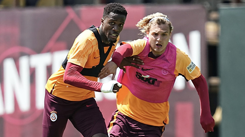 Galatasaray'a Wilfried Zaha müjdesi