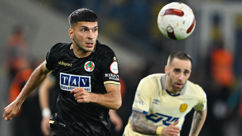 Fenerbahçe'den yerli transfer operasyonu!