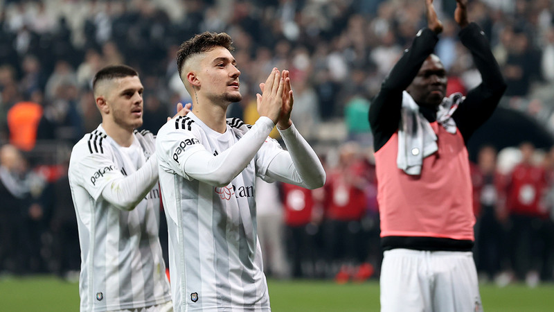 Milot Rashica: Sezonu kupayla bitirebiliriz