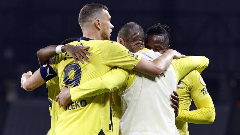 Fenerbahçe'de Batshuayi'nin istatistiklerini görenler hayrete düşüyor