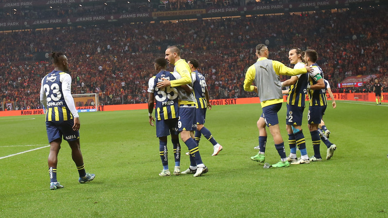 Fenerbahçe'nin yıldız futbolcusu vedaya hazırlanıyor