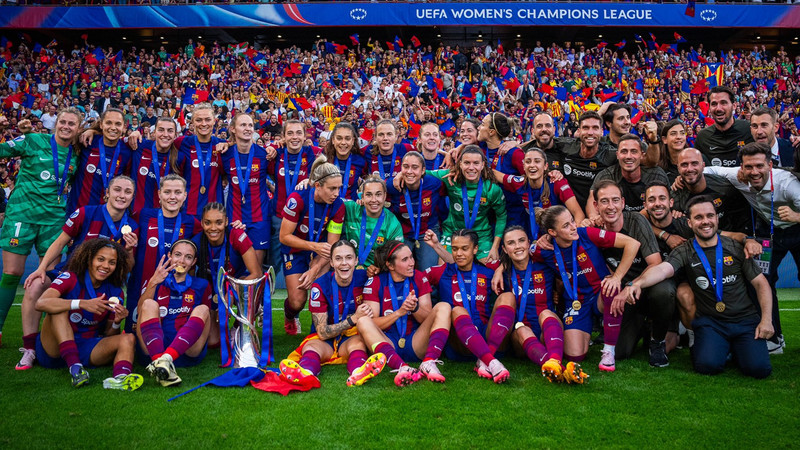 UEFA Kadınlar Şampiyonlar Ligi'nde Barcelona, kupayı aldı