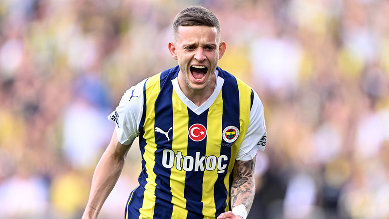 Sebastian Szymanski double-double yaptı tarihe geçti