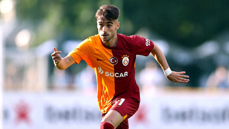 Galatasaray'da Yunus Akgün kararı: Kalıyor!
