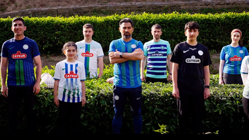 Rizespor yeni sezon formalarını tanıttı