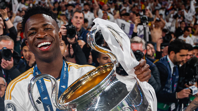 Şampiyonlar Ligi'nde sezonun en iyi futbolcusu Vinicius Junior seçildi