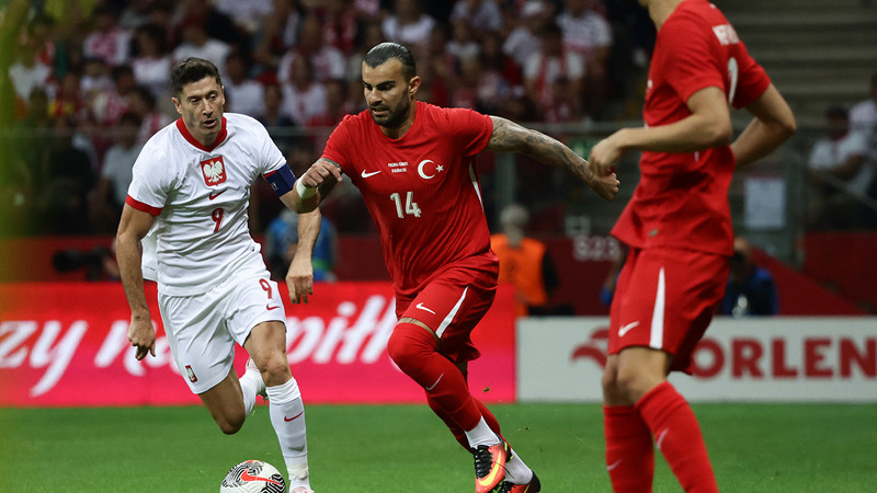 A Milli Takım son dakika golüyle Polonya'ya yenildi