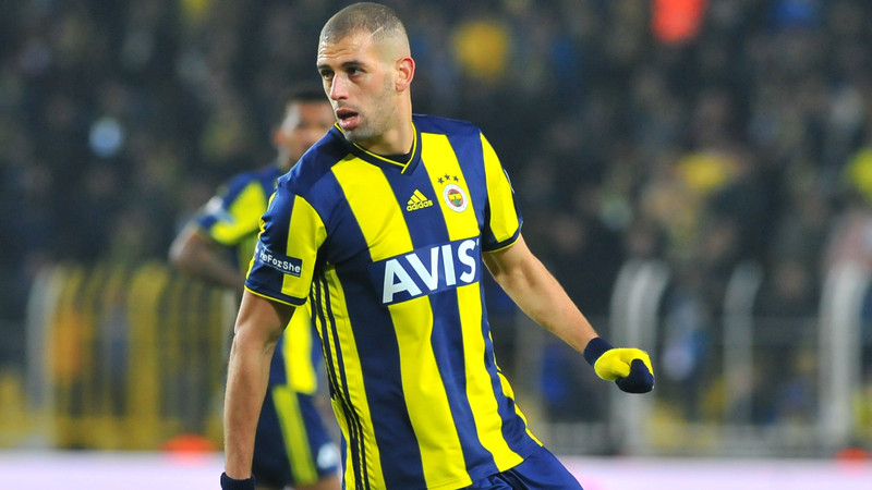 Transferde şok gelişme! Islam Slimani geri dönüyor