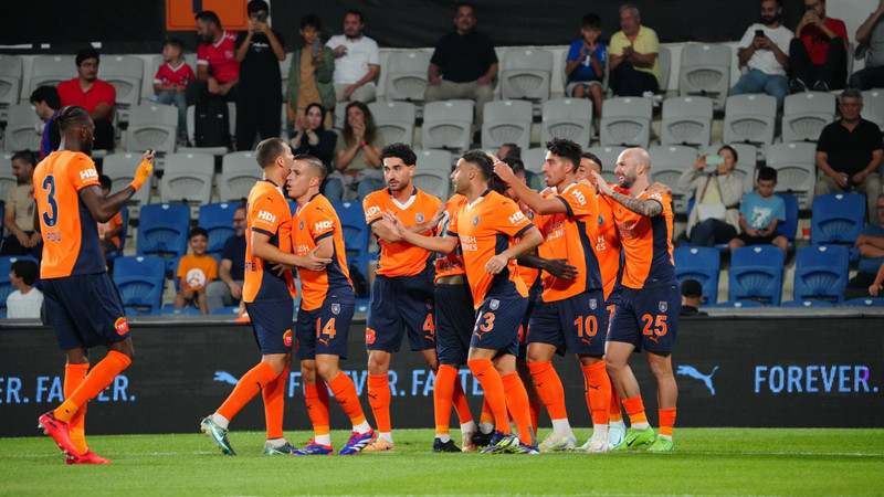 MAÇ SONUCU | Başakşehir 6-1 La Fiorita (UEFA Avrupa Konferans Ligi 2. Ön Eleme Turu)