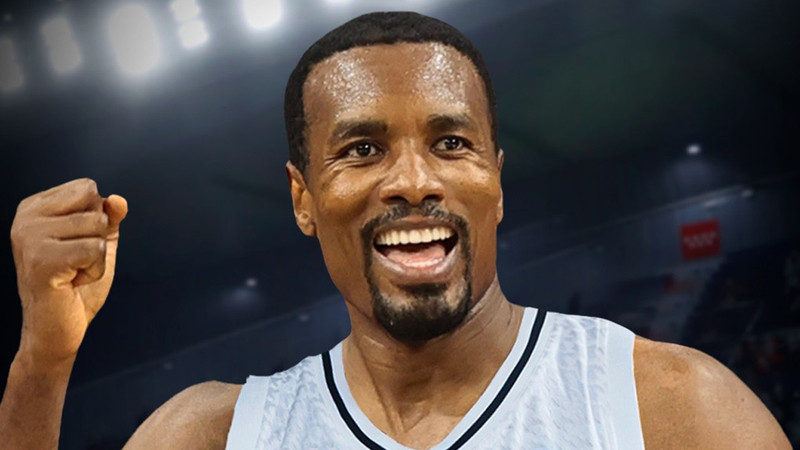 Real Madrid 2.08'lik uzun forvet Serge Ibaka ile anlaştı