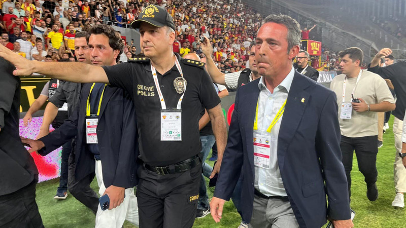 Göztepe maçından sonra Ali Koç'tan Karşıyaka hamlesi