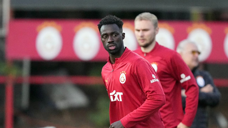 Galatasaray'da Tottenham maçı hazırlıkları! Jakobs bireysel çalıştı