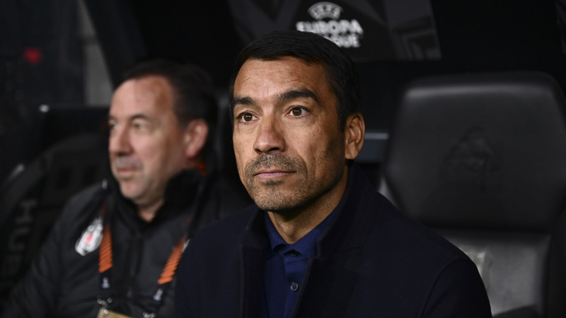 Giovanni van Bronckhorst: Semih Kılıçsoy sol kanatta etkili oldu