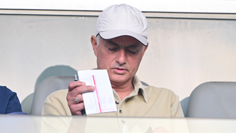 Jose Mourinho'nun yeni sol beki 31 Aralık'ta İstanbul'da
