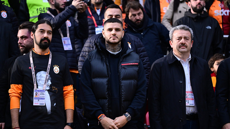 Galatasaraylı futbolcu Mauro Icardi, eşi Wanda Nara'nın açtığı davanın duruşmasına katılmadı