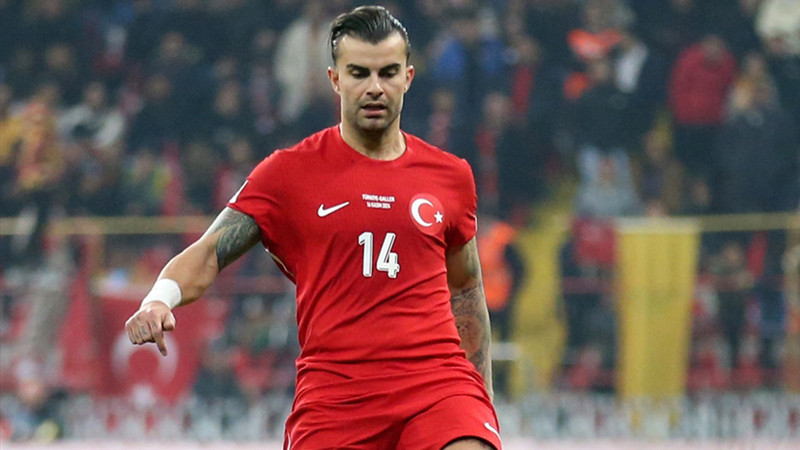 A Milli Takım'a kötü haber! Abdülkerim Bardakcı, Karadağ maçında cezalı duruma düştü
