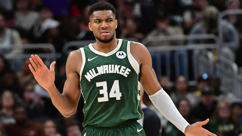 NBA'de Bucks, Giannis'in "triple-double"ıyla üst üste 6. galibiyetini aldı