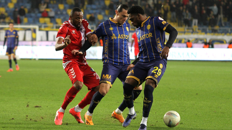 Ankaragücü, Keçirörengücü'nü 2-0 mağlup etti