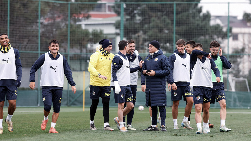 Fenerbahçe, Olympique Lyon maçına hazır