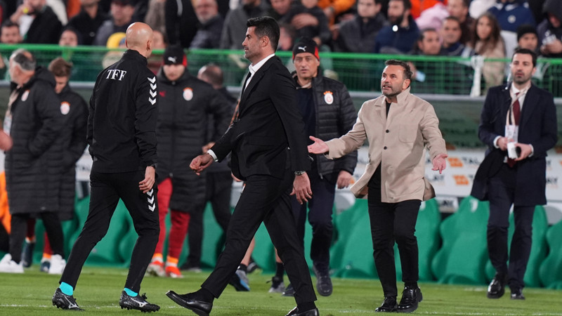 Volkan Demirel sol beke eski takım arkadaşını istedi