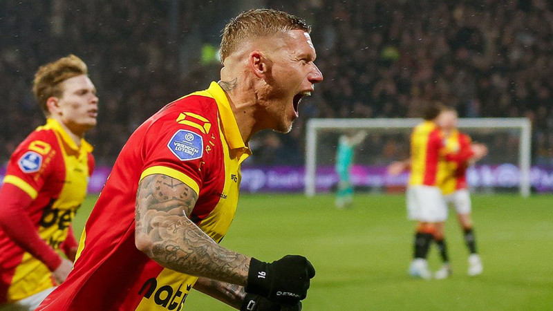 Moe, Solskjaer'e, Solskjaer Serdal Adalı'ya... 29 yaşında forvet önerdiler