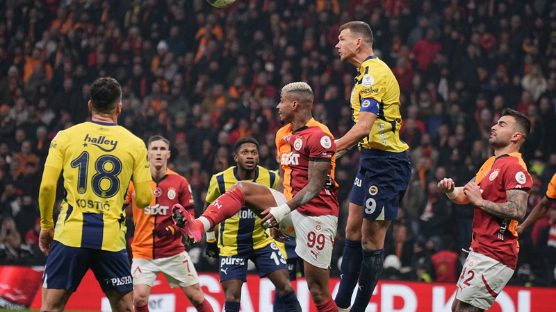 Fenerbahçe'de 4 isim ilki yaşadı! Galatasaray derbisinde...