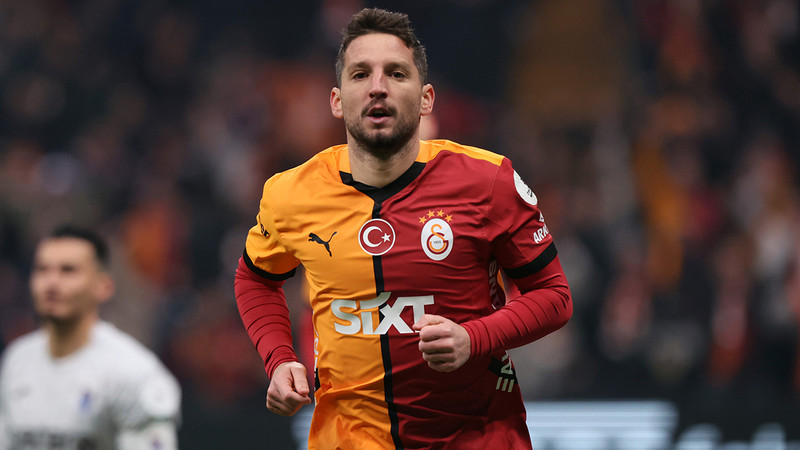 Mertens futbolu bırakma kararı aldı! Okan Buruk'un ekibinde yer alacak