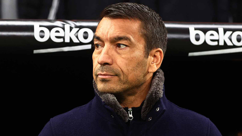 Beşiktaş'ta Giovanni van Bronckhorst için FIFA endişesi! Tazminat bedeli ortaya çıktı