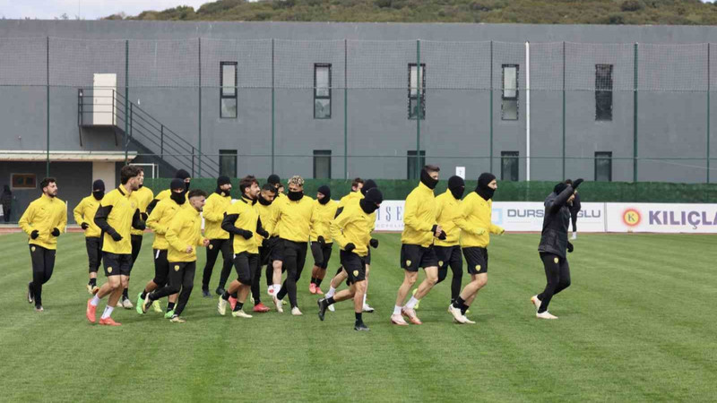 Aliağa FK 6 isimle yolların ayrıldığını açıkladı
