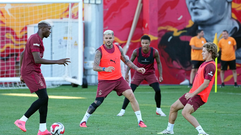 Galatasaray'ın Kayserispor maçı idmanları devam etti