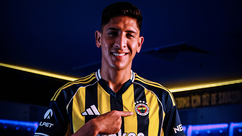 Fenerbahçe, Edson Alvarez transferini resmen açıkladı
