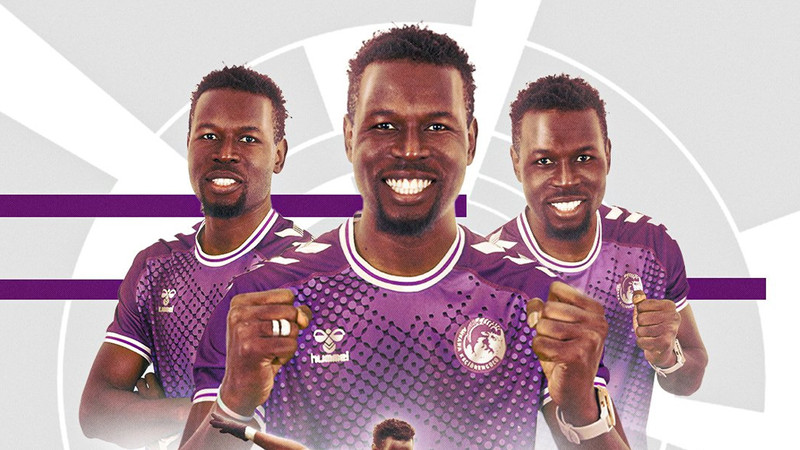 37 yaşındaki Mame Diouf imzayı attı