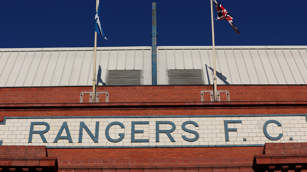 Rangers'ın maçlarına ev sahipliği yapan Glasgow'daki Ibrox Stadyumu'ndan bir kare.