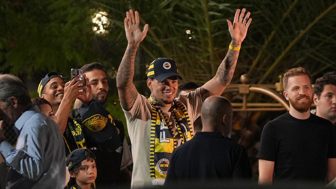 Fenerbahçe Ederson ile görüşmelere başladığını KAP'a bildirdi!
