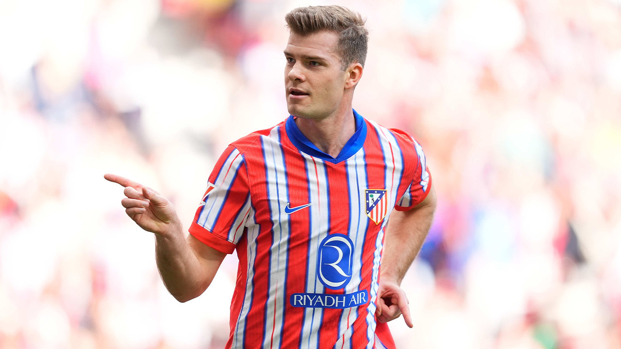 Alexander S&ouml;tloth Atletico Madrid formasıyla.