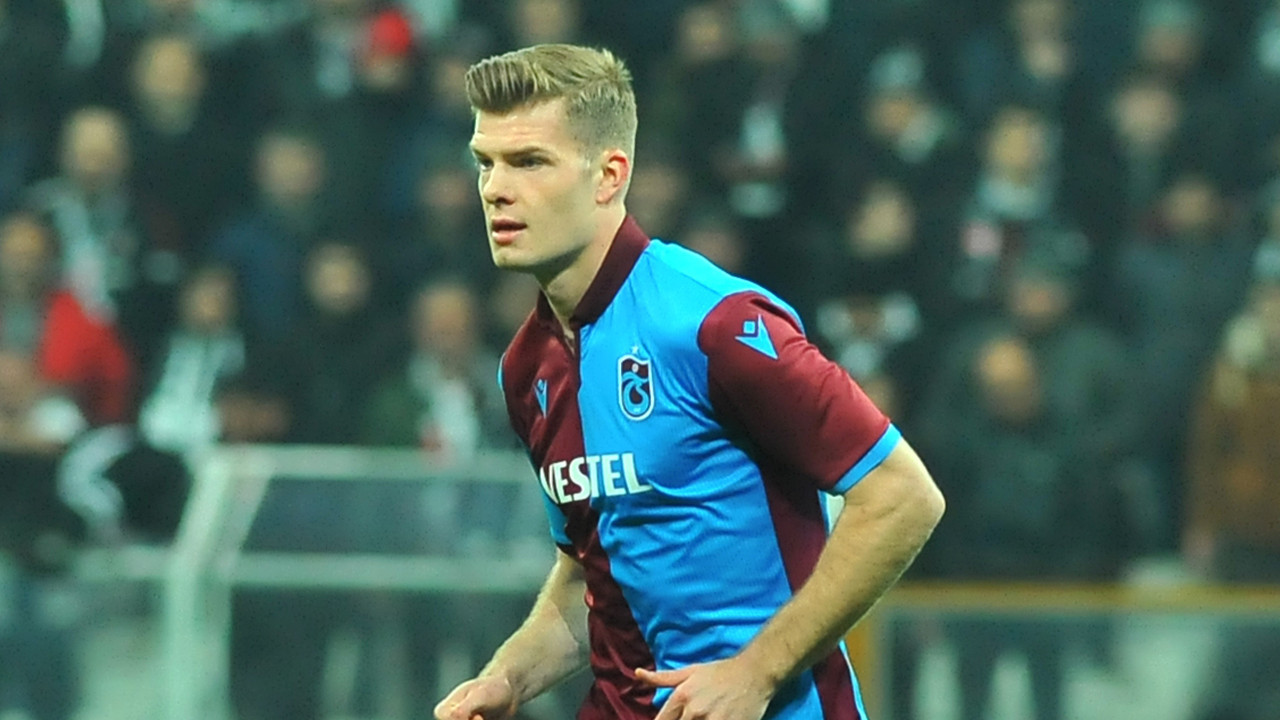 Alexander S&ouml;tloth Trabzonspor formasıyla.